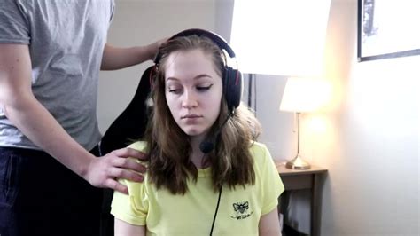 Gamer Girl Tries To Play While Getting Fucked Porner Tv