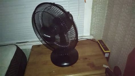 Pelonis Oscillating Fan And Recoreded By Phone Youtube