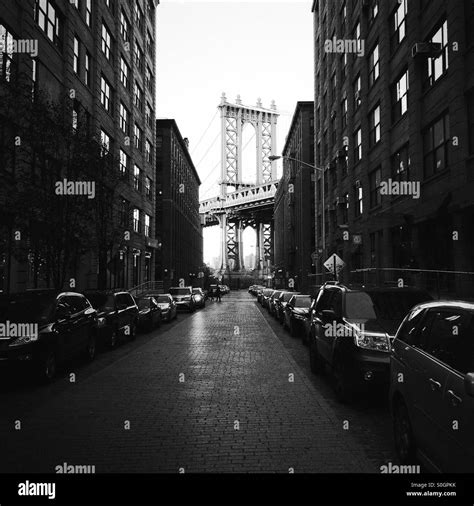 Dumbo Brooklyn New York Sunset Classic Stock Photo Alamy