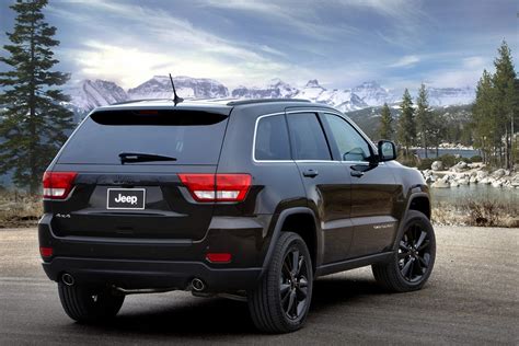 Jeep Unveils Nameless All Black Jeep Grand Cherokee Autoevolution