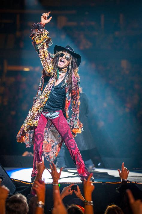 Aerosmith Singer Steven Tyler To Play Tobin Center Benefit Concert