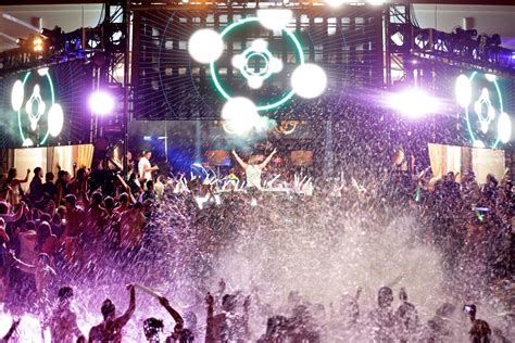 Choosing The Right Nightclub And Pool Party In Las Vegas