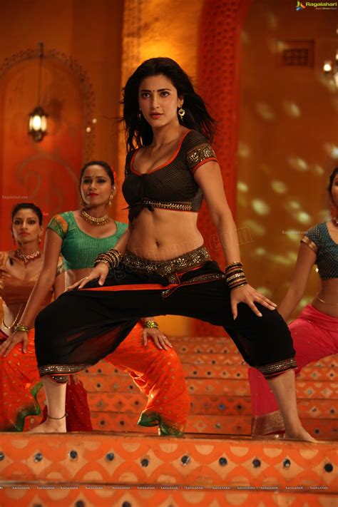 Hot And Beautiful Shruti Haasan In Balupu Movie ️ 12 Beautiful