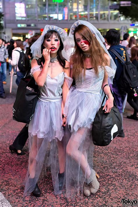 Halloween In Japan Shibuya Street Party Costume Pictures 2013 30 October 2013 Fashion