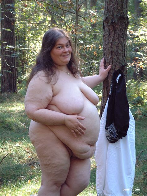 Fat Milf Naked Outdoors