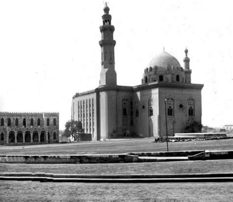 جامع السلطان حسن القاهره عام 1864 قبل إنشاء جامع الرفاعي ⚜️reem