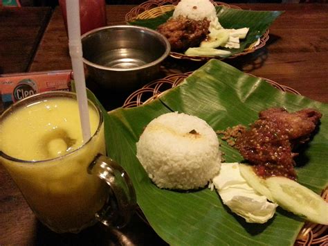 Kali ini, saya nak cakap pasal pengalaman pergi ke medan, indonesia. NUR QASEH: Percutian Family Ke Medan