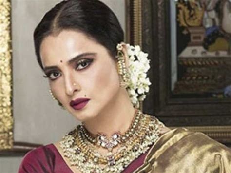 Best among us gif downloads. Bollywood's Rekha turns 65 - INDIA New England News