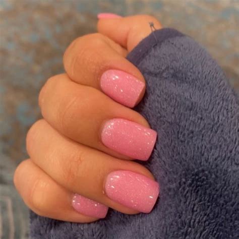 Pink Glitter Dipme Manicure Is The Best Accessory