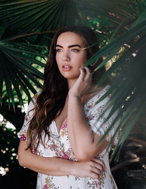 Julia Berit Dorothy Combs Instagram Julia Curve Model