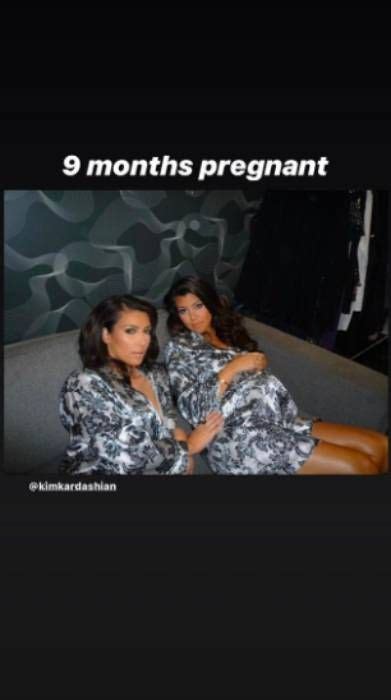 kourtney kardashian shares gorgeous pregnancy photo hello