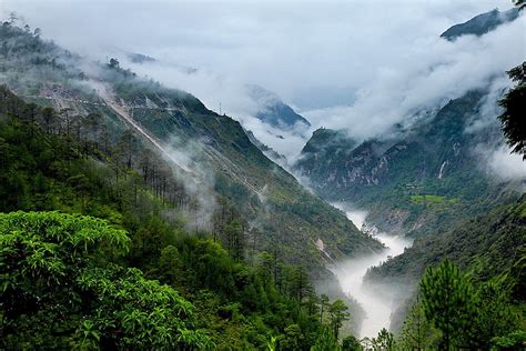 Photography Nature Landscape Mountains Mist River Clouds Trees