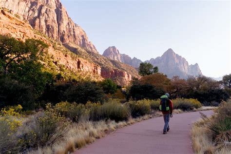 Best Desert Hikes For Fallwinter 5 Must See Trails In The American