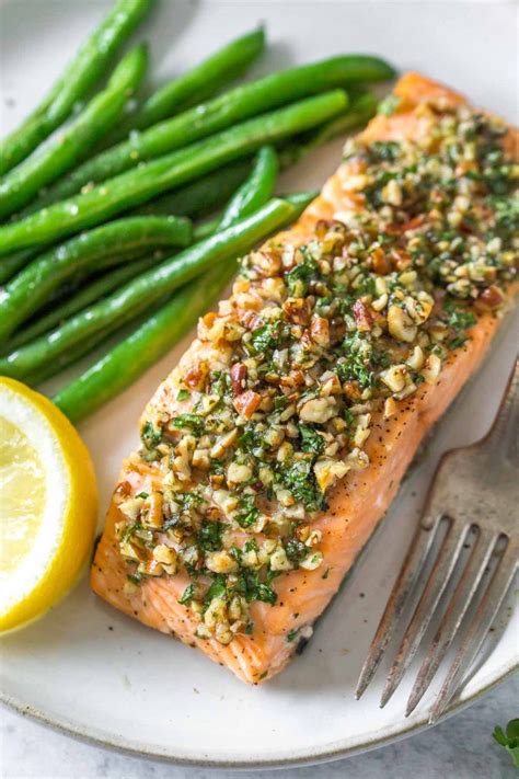 This recipe is a riff on the pickled salmon common in jewish delis, but with a more delicate flavor. Pecan Crusted Salmon Recipe (5 Ingredient) - Simply ...