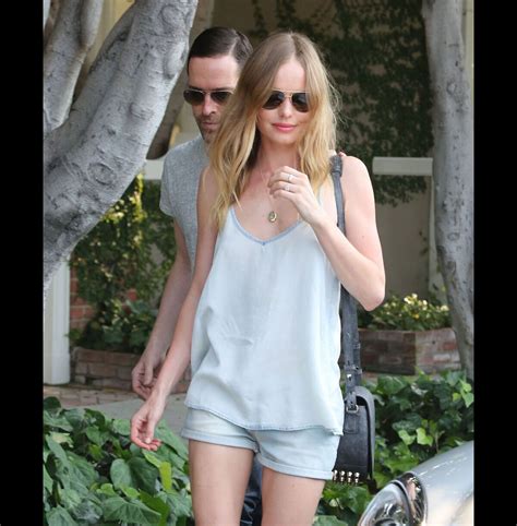Vidéo Kate Bosworth Et Son Fiancé Michael Polish Font Du Shopping à Glendale Le 29 Mai 2013