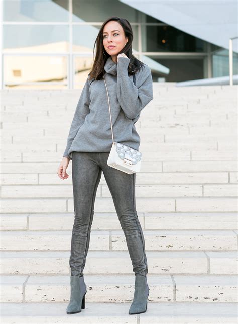 How To Style Leggings In The Winter