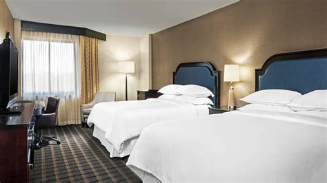 Hotels In Charlotte Nc Near The Airport Sheraton Charlotte Airport