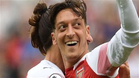 Mesut Özil Kimdir? | MaksatBilgi