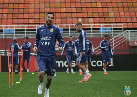 Brasil vs venezuela 17:00 horas et. Argentina vs Chile: horario y dónde ver el duelo por el ...