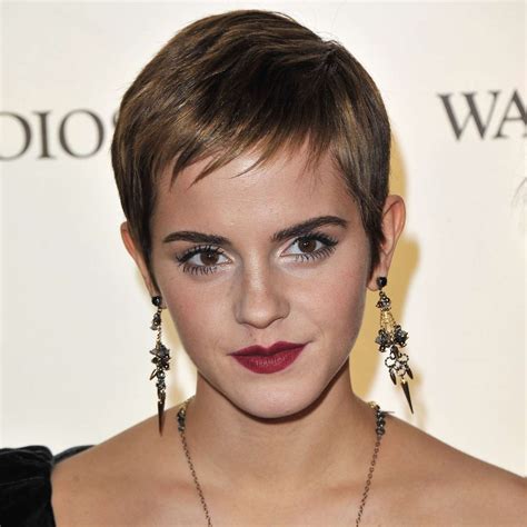 emma watson brought back her iconic pixie cut