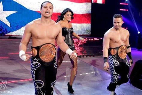 Epico Wwe News Rumors Pictures Height And Biography Sportskeeda