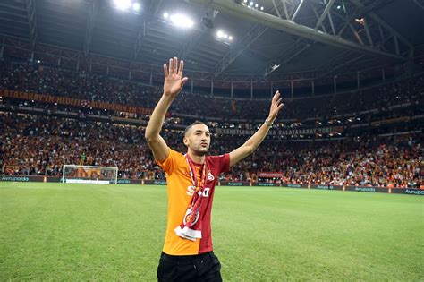 Hakim Ziyech Fait Une Surprise Aux Fans De Galatasaray Video Africa