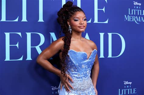 Halle Bailey Goes Undercover To See ‘little Mermaid In Theaters Billboard
