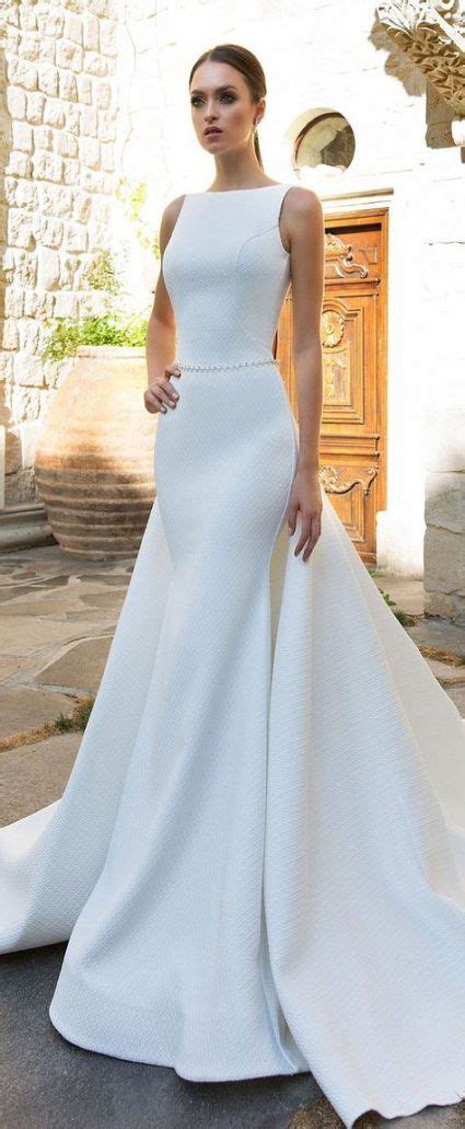 Fashion Model Runway Dresses 59 Ideas Fitted Wedding Dress Fit And