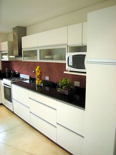 Hasta 6 cuotas sin interés. Mueble de cocina realizado a medida en melamina, blanco ...
