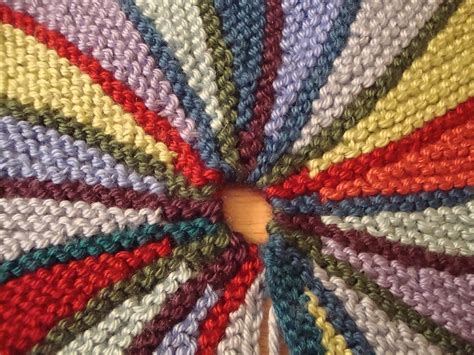 I hope you are all enjoying crocheting up your own carnival cushion. ROOM ON THE LEFT: the round vintage pillow...