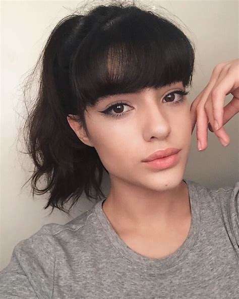 17 Year Old Bullied For Her Thick Eyebrows Lands Massive