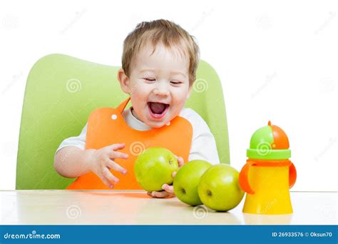 Aantrekkelijk Kind Met Groen Appelen Gezond Voedsel Stock Foto Image