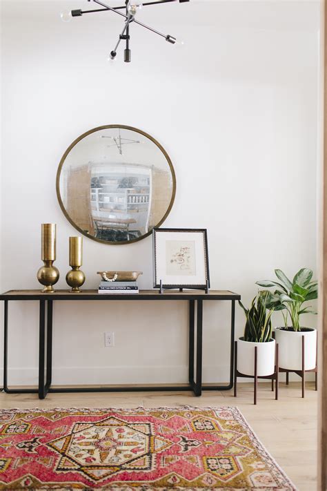 Console Tables And Round Mirrors A Perfect Combination