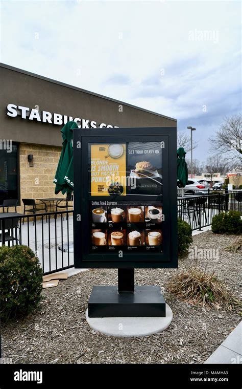 Starbucks Coffee Drive Thru Maryland Usa Stock Photo Alamy