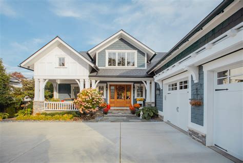 Contemporary Craftsman Lake House By Macklin Design With Patrick Widing