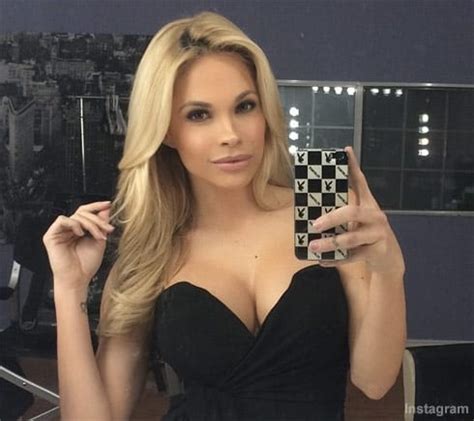 Playbabe Playmate Dani Mathers Blasted For Naked Gym Photo