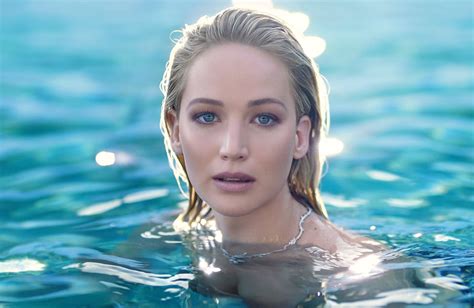 swimming jenniferlawrence