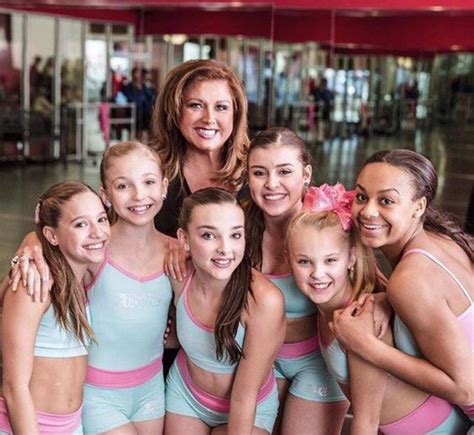 What Dance Moms Got Wrong And What It Got Right Dance Moms Season