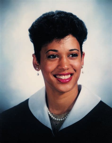 13 Beautiful Photos Of Kamala Harris And The Women Who Held Her High On Her Journey To History