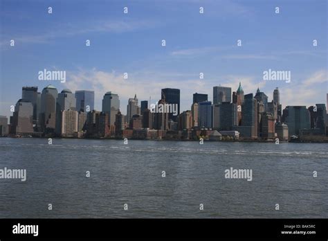 Lower Manhattan Skyline Along The Hudson River Stock Photo Alamy