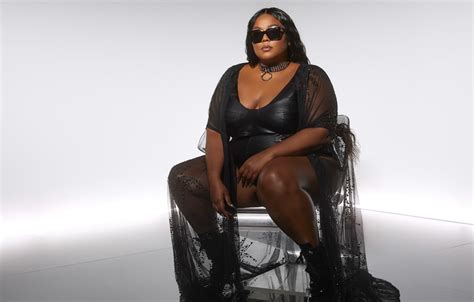 Lizzo Teases Brand New Song With Sensual Nude Video