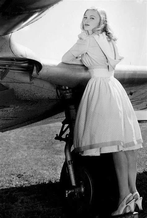 Veronica Lake In Publicity Photos For I Wanted Wings Veronica