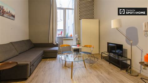 Comfy Studio Apartment For Rent In Brussels City Centre Ref 140214