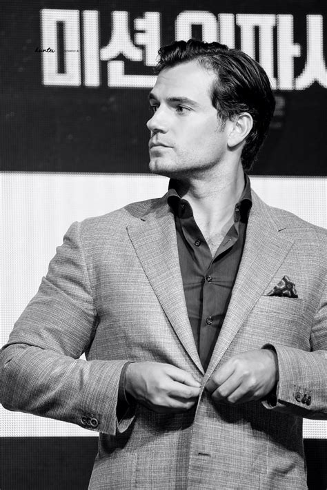 Henry cavill long hair and beard. Pin by Leah Neal on Henry | Henry cavill, Henry caville ...