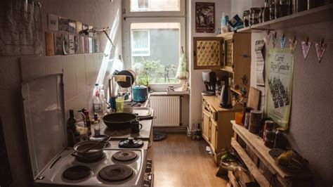 Sie wollen genauso leben wie sie. Von Zuhause ausziehen: Tipps zum Start in der ersten ...
