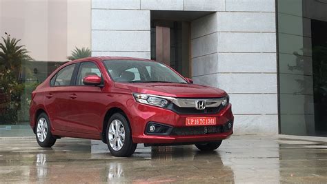 Honda Amaze 2020 Review Prices Specs Variants Features And Mileage