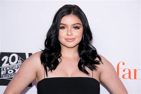 ariel winter quits twitter after paparazzi rant
