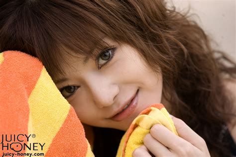 [juicy Honey] Jh084 紅音ほたる 秋月杏奈 Hotaru Akane 写真集 微图坊