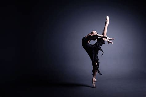 12 Most Famous Modern Dancers We All Should Know About Dance Poise