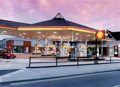 Shell Gas Station Car Wash Near Me The Forecourt Of The Shell Petrol